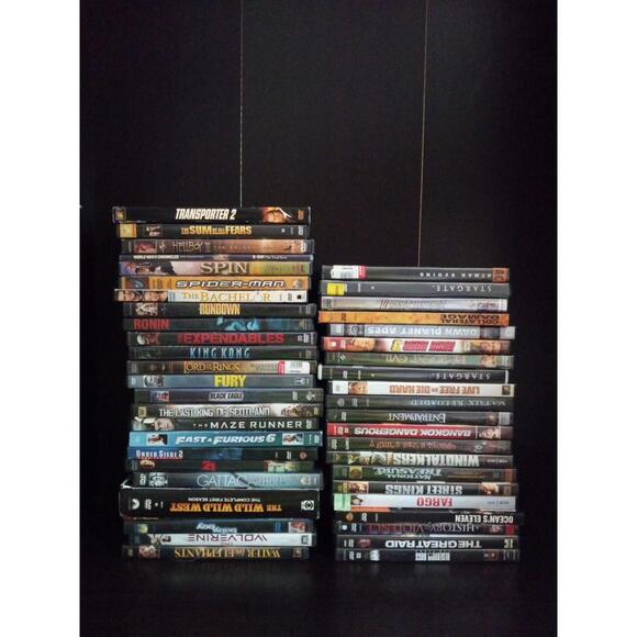 Lot Of 40 Used Thriller Action Marvel DC movies DVD Estate Sale ~ Trl1#411
